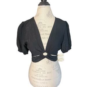 NWT Altar'd State crop top blouse. Short sleeve, vneck with tie waist size L